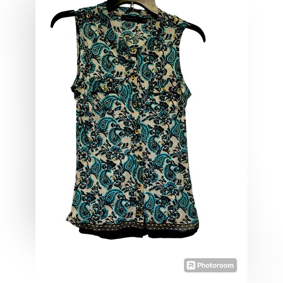 The Limited Tops - The Limited Sleeveless Button Up Blouse